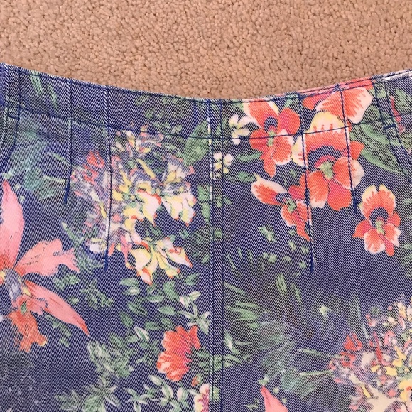 GB Gianni Bini Floral Shorts Womens Size 7 Shorty Shorts Low Waist - Picture 2 of 11